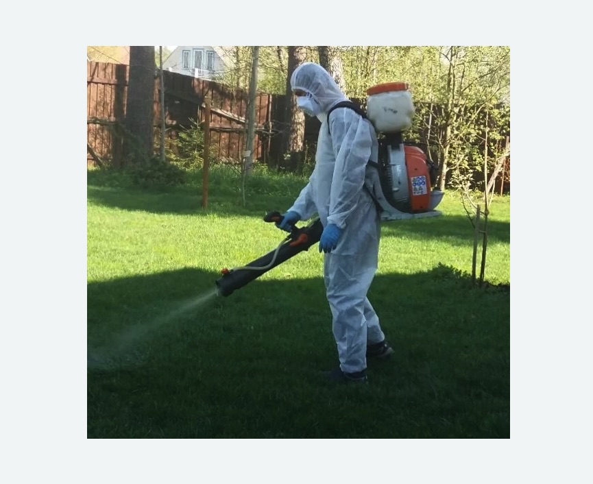 Обработка территории от клещей в Уржуме